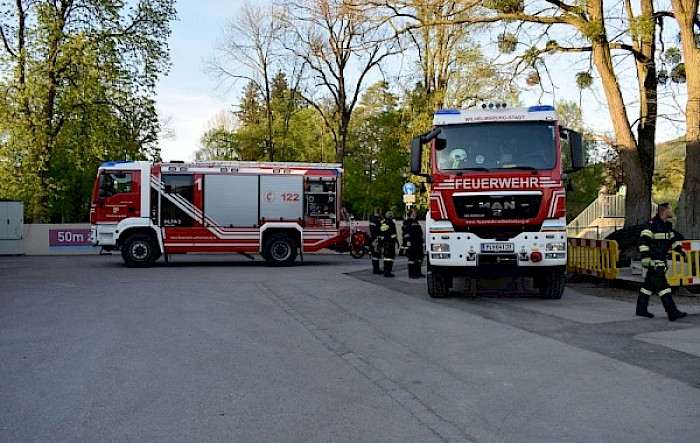 Aufbau Hochwasserschutz