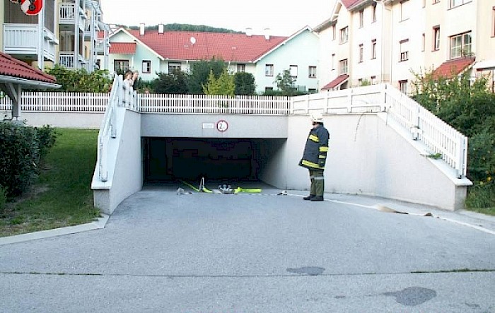 PKW-Brand Tiefgarage Jörgergasse 1