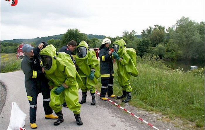 Gefahrengut in der Traisen