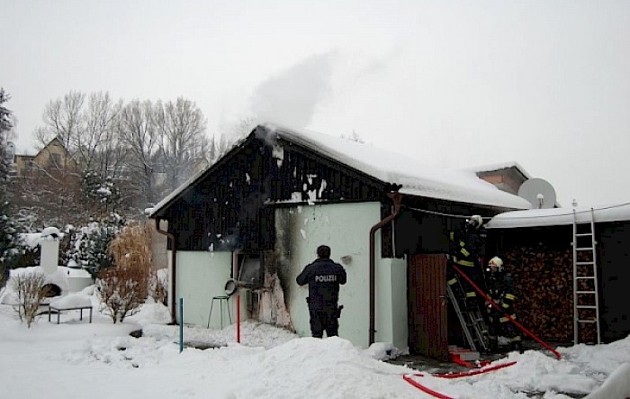Schuppenbrand Hötzendorfstraße
