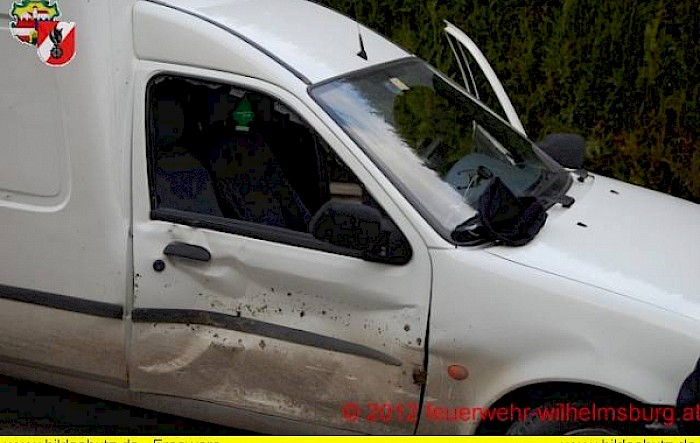 Einsatz: PKW-Bergung B20