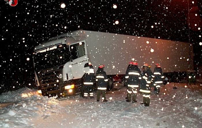 LKW-Bergungen  im Stadtgebiet