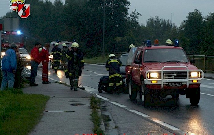 Verkehrsunfall B20 (Göblasbruck)