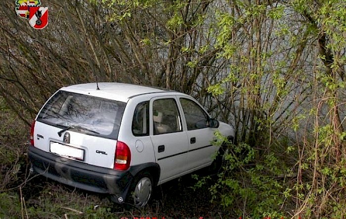 PKW - Bergung B20 (Loisenhofkurve)