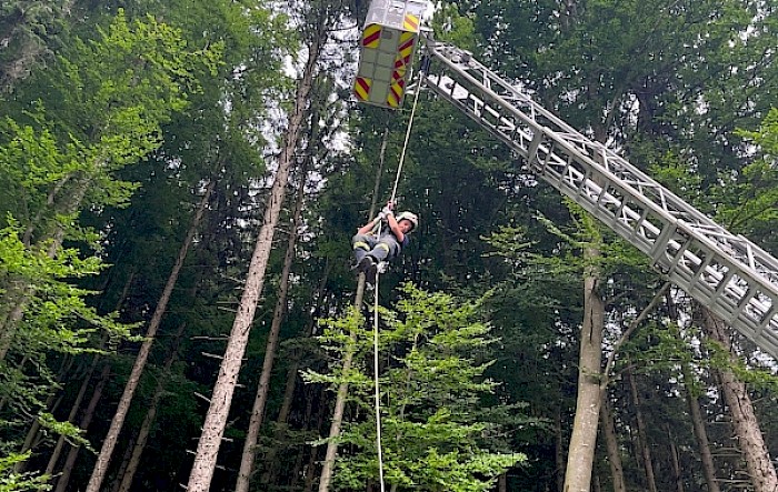 Menschenrettung aus Höhen und Tiefen