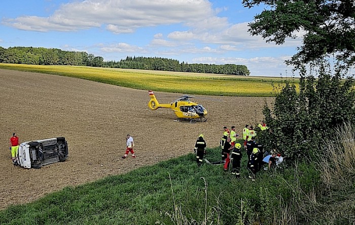 Verkehrsunfall mit eingeklemmten Personen B39