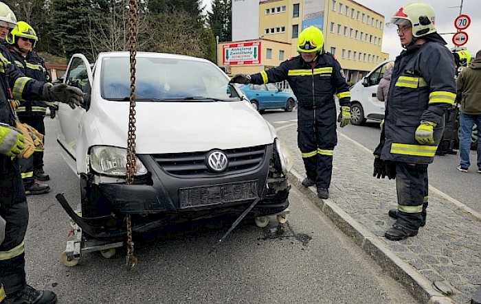 Fahrzeugbergung B20#Bahnhofstraße